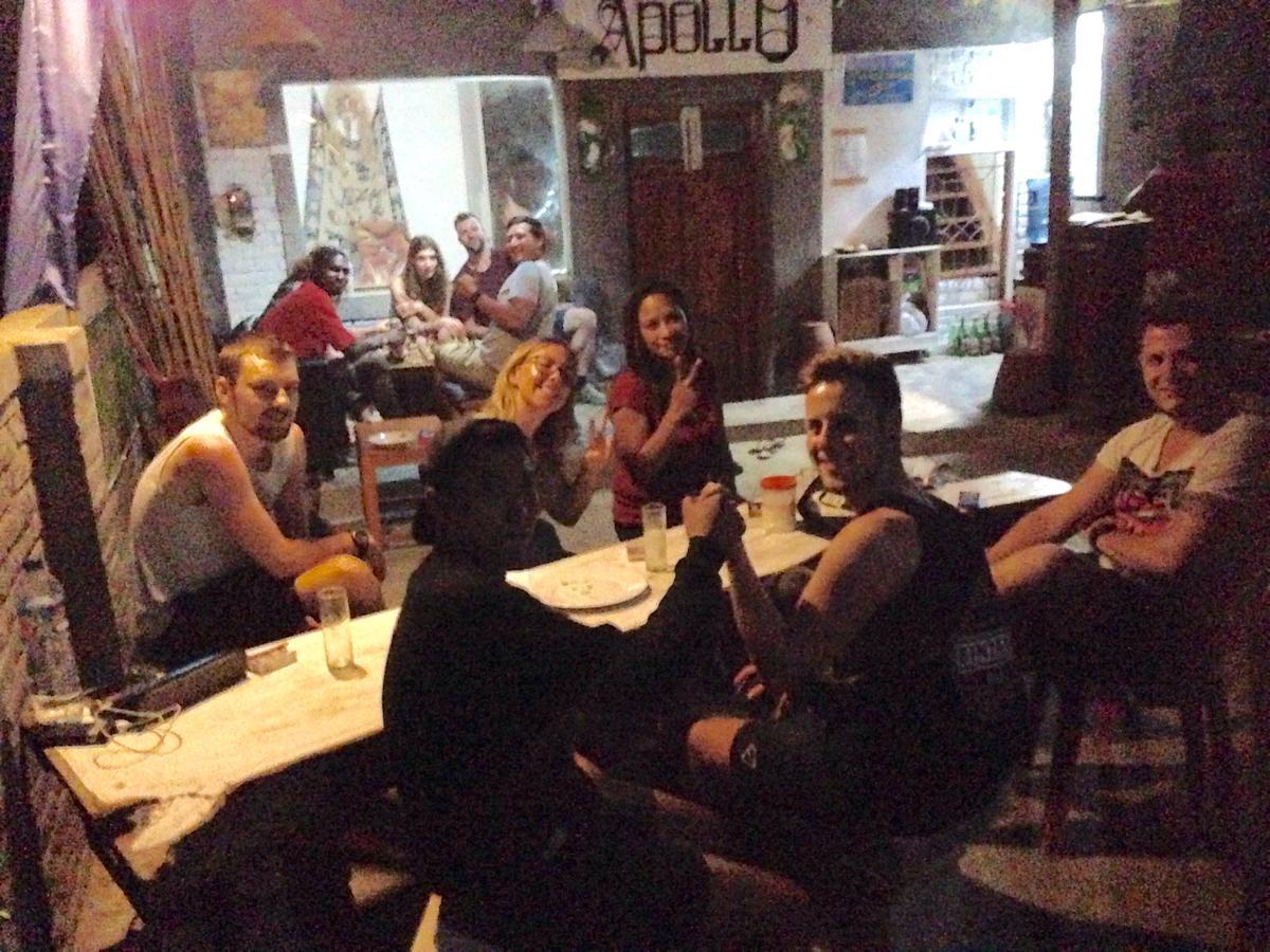 Apollo Hostel Lovina Екстериор снимка