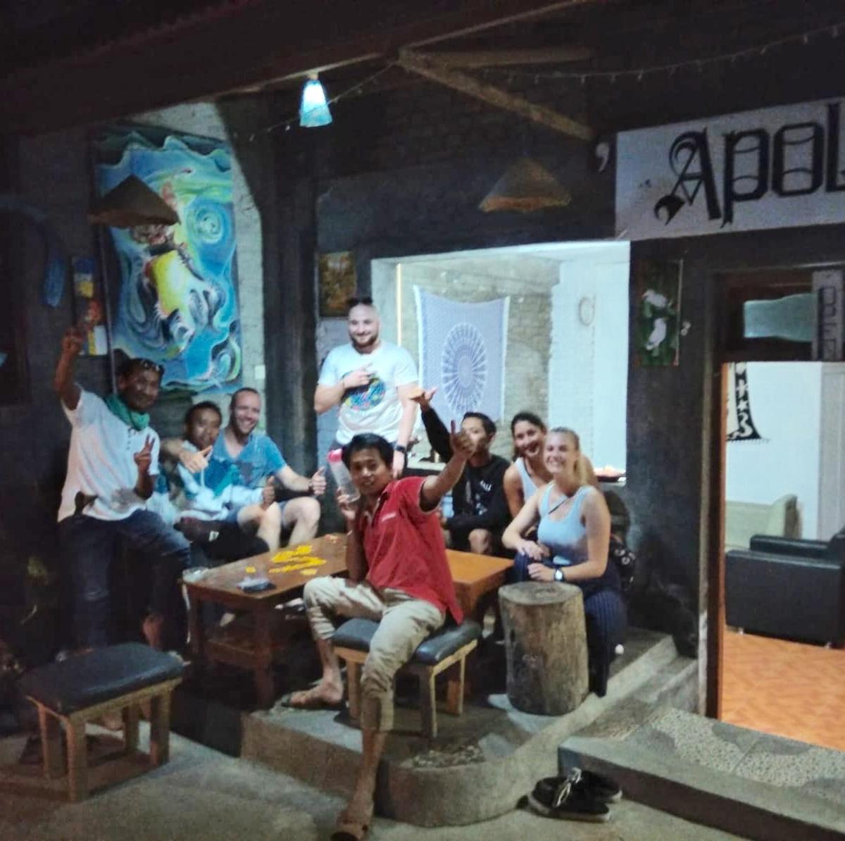 Apollo Hostel Lovina Екстериор снимка